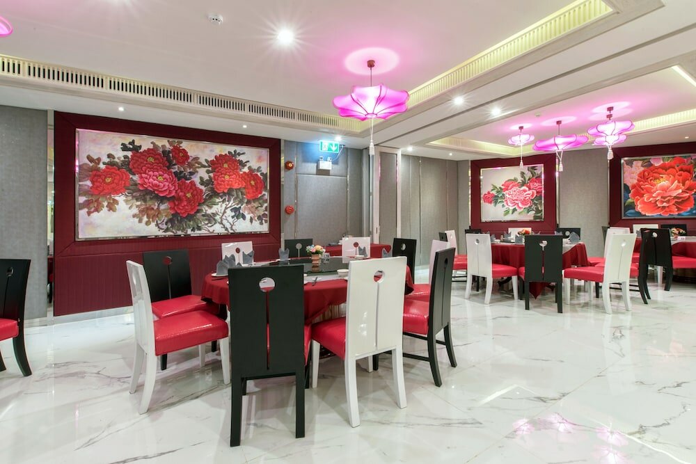 Фото Royal Rattanakosin Hotel