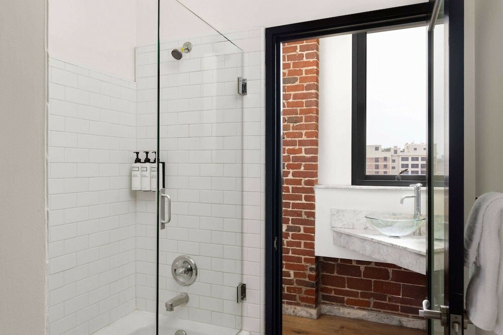 Фото The Haas, Trademark Collection by Wyndham