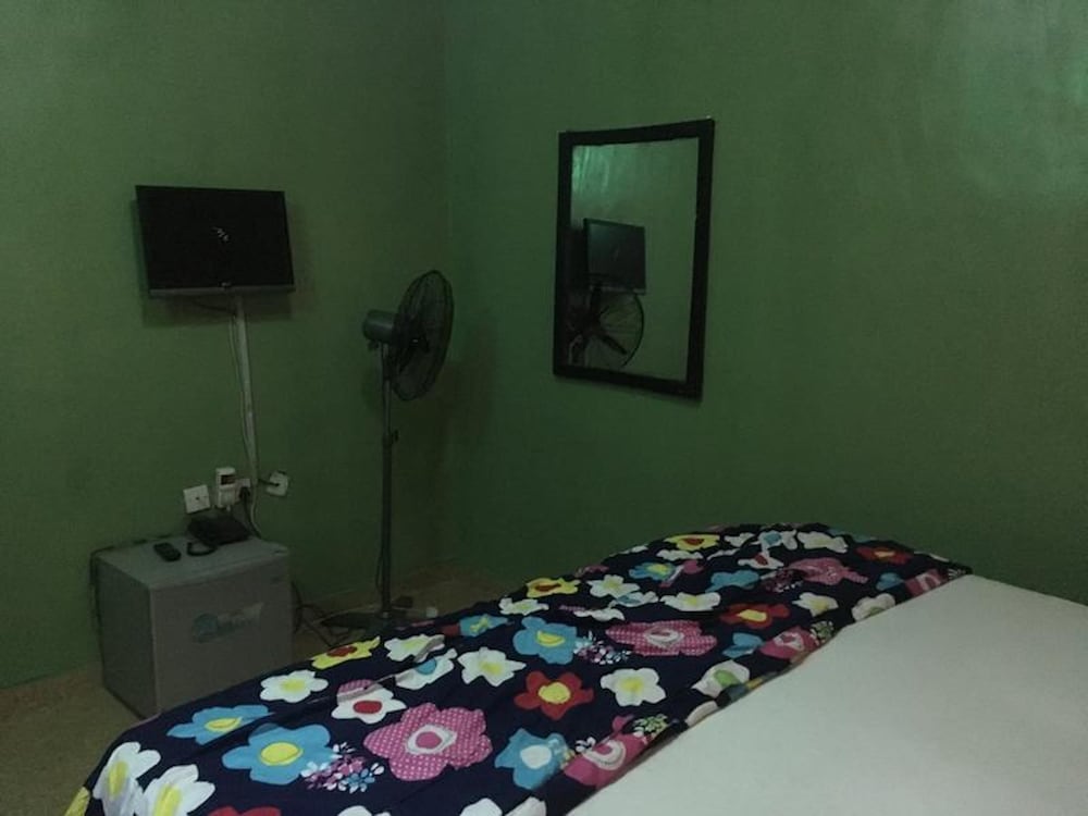 Фото Marble Hill Hotel