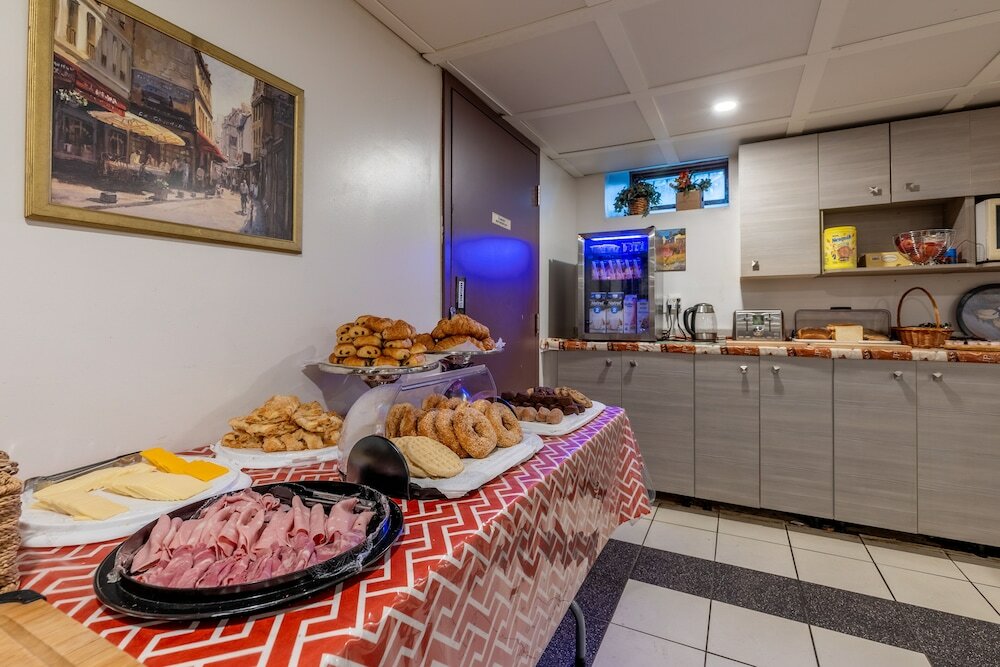 Фото Auberge Manoir Ville Marie