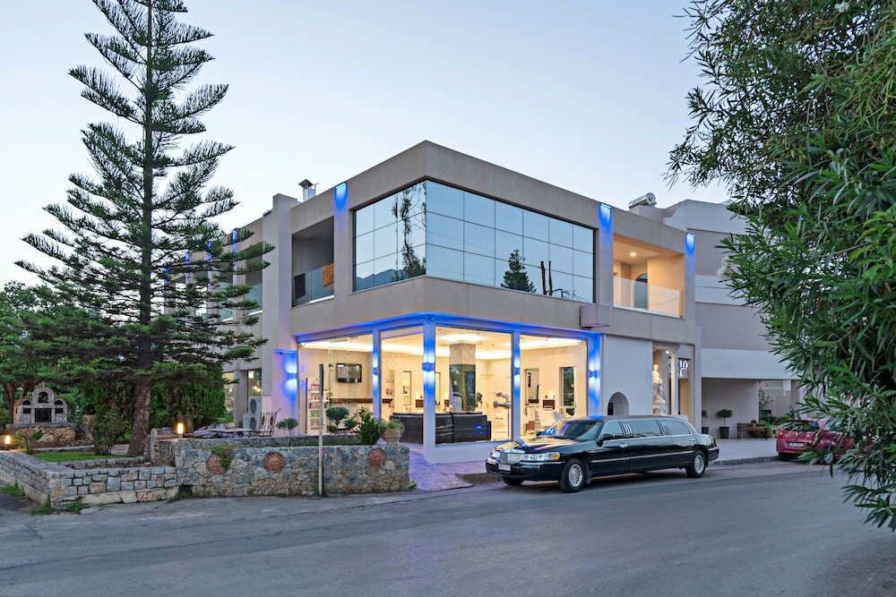 Фото отеля 2