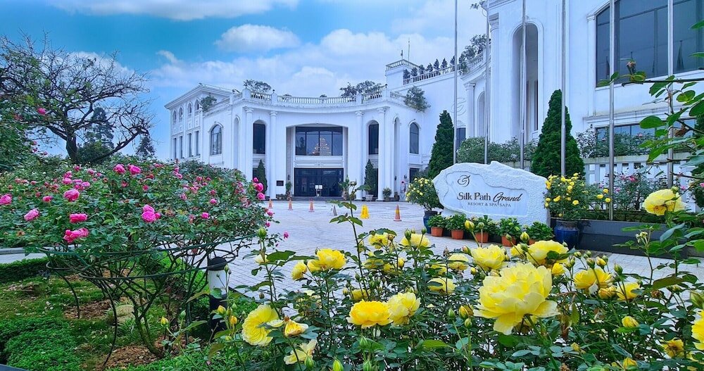 Фото Silk Path Grand Sapa Resort & Spa