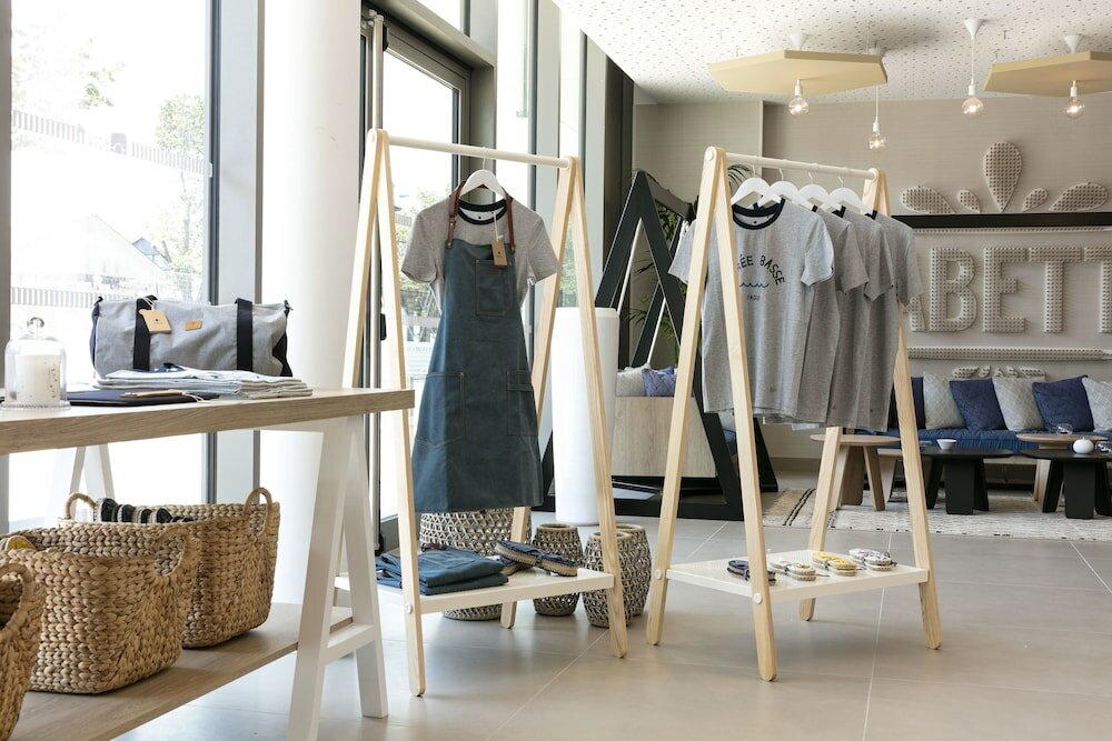 Фото Hilton Garden Inn Bordeaux Centre