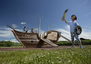Гостиница Legoland Wilderness Barrels & Cabins