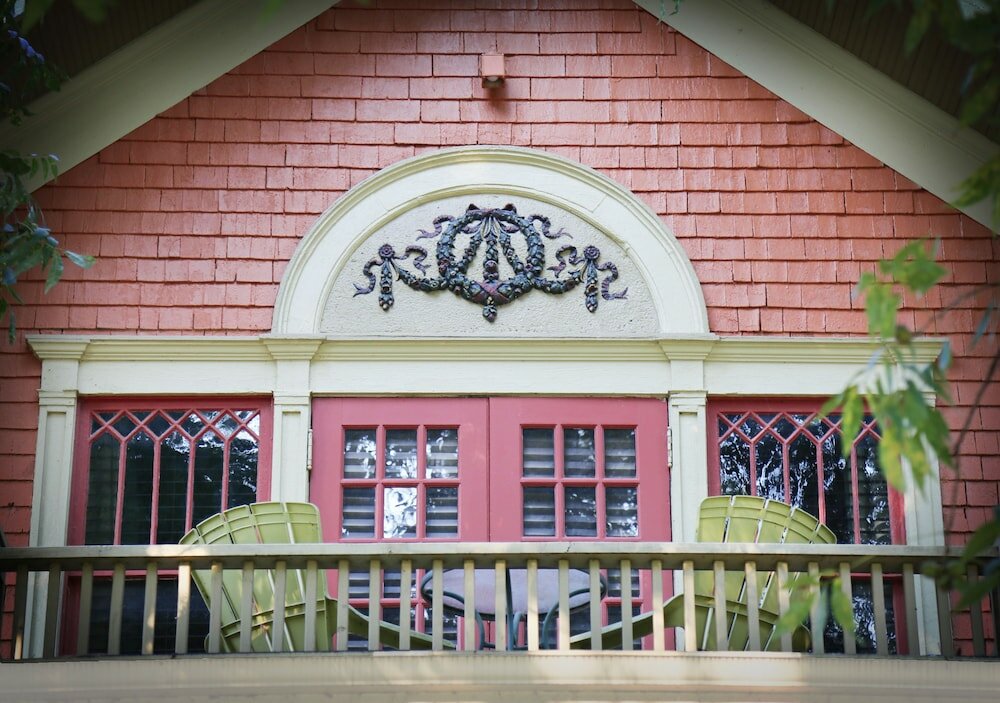 Фото Iron Horse Inn