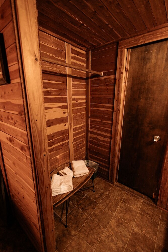 Фото Thunderbird Resort & Event Center