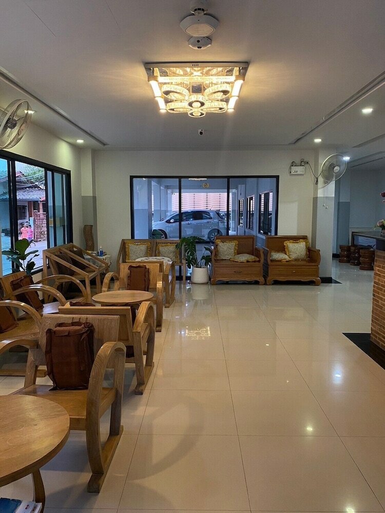 Фото Chorlada Lanna Hotel