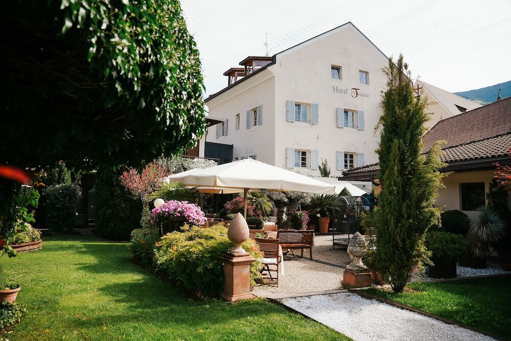 Фото Hotel Traube