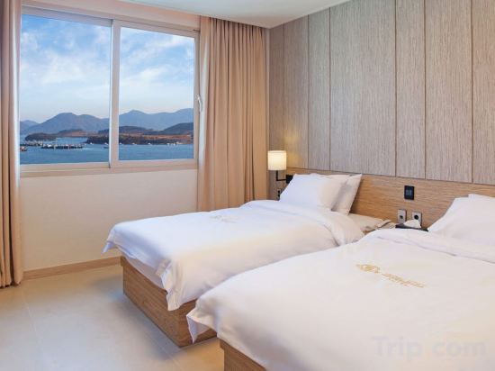 Фото Yeosu Jwasuyoung