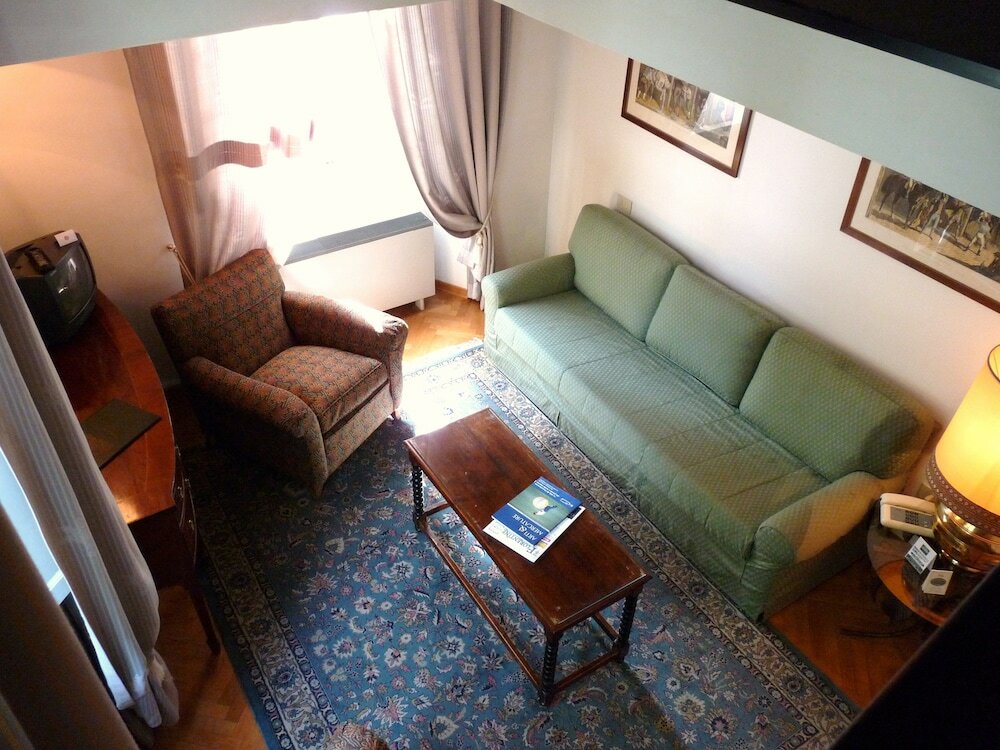 Фото Classic Hotel