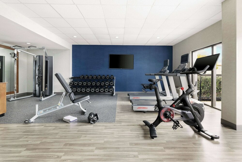 Фото Hampton Inn Laredo