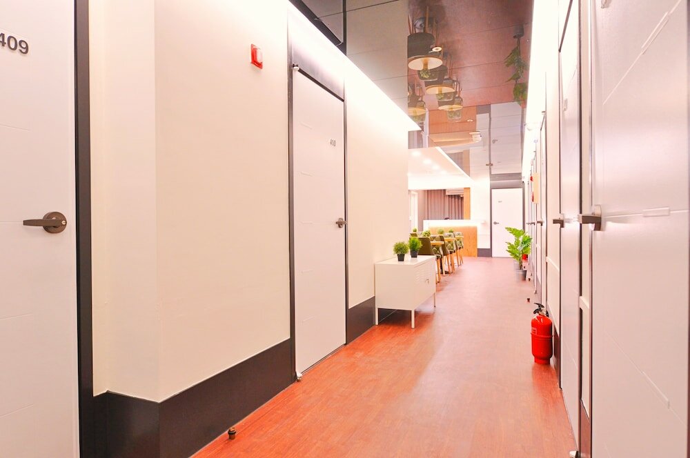 Фото Oyo Hostel Myeongdong 3