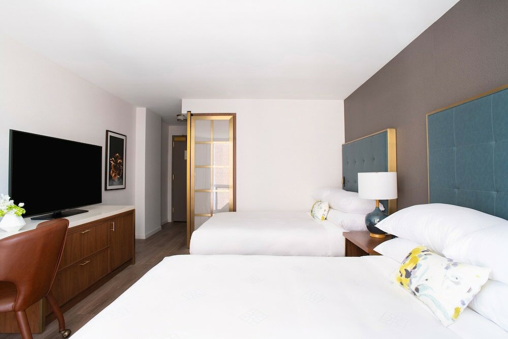 Фото Le Méridien Essex Chicago