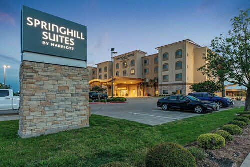 Гостиница SpringHill Suites Waco Woodway в Уэйко