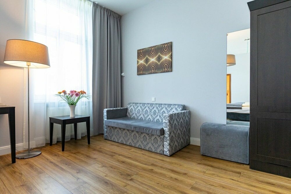 Фото Hotel Rheinischer Hof