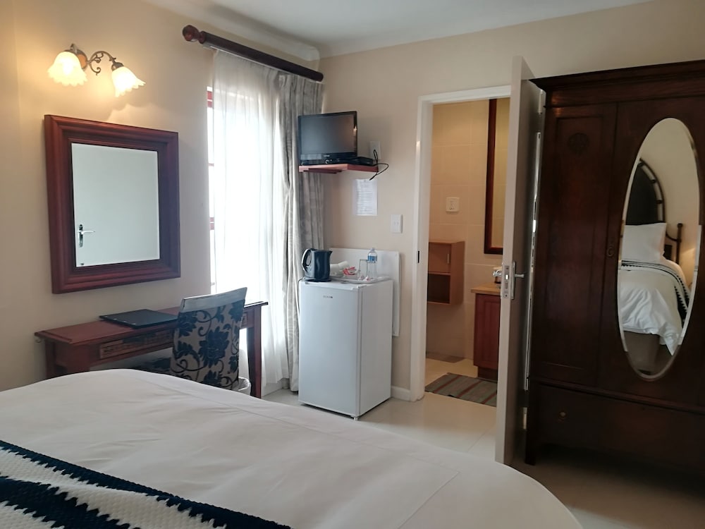 Фото Blouberg Manor Boutique Hotel
