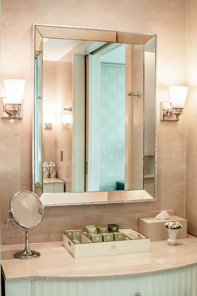 Фото Oriental Residence Bangkok