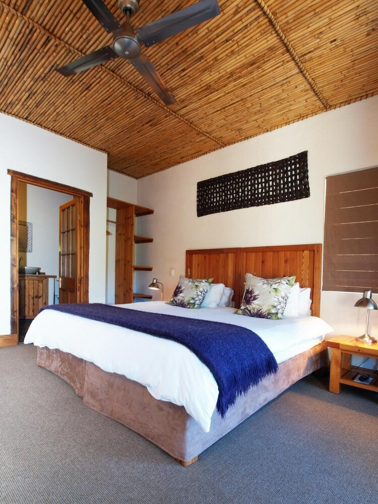 Фото At the Woods Guest House