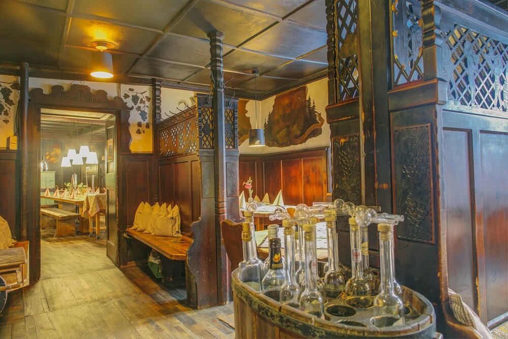 Фото Boutique Hotel im Auracher Löchl