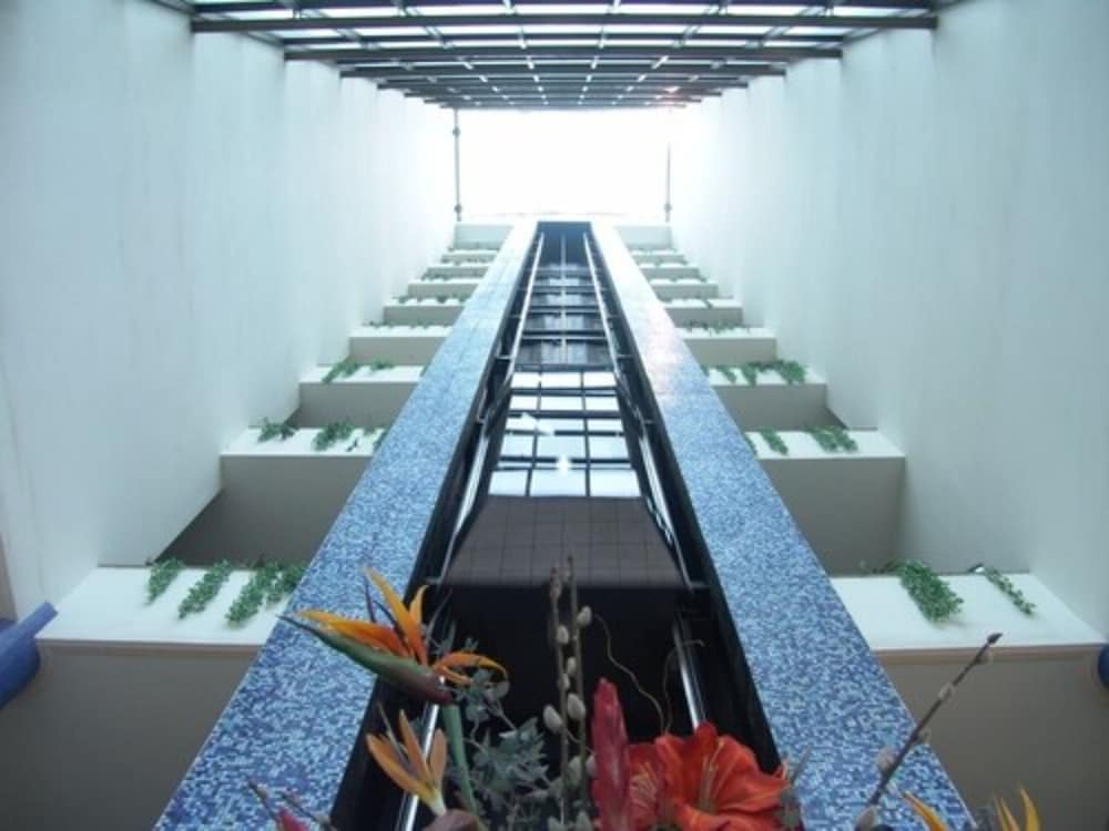 Фото Panorama Tower Hotel