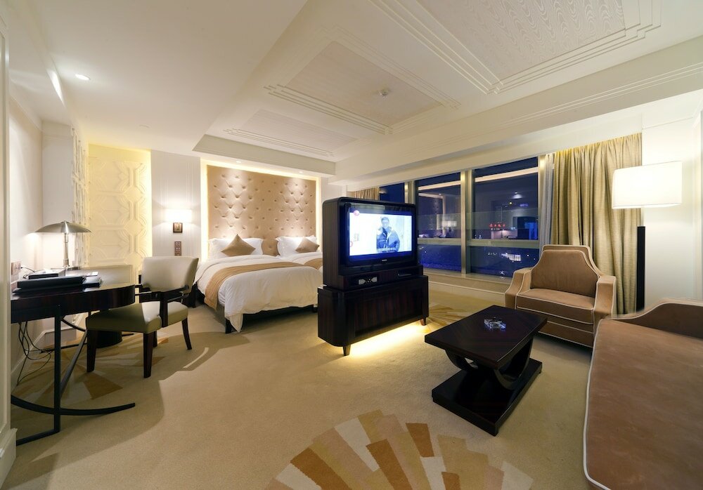 Фото Paramount Gallery Hotel