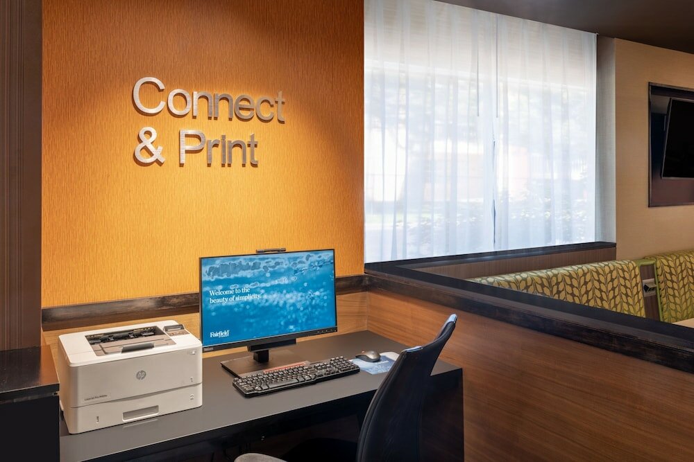 Фото Fairfield Inn and Suites by Marriott Denver Aurora Medical Center