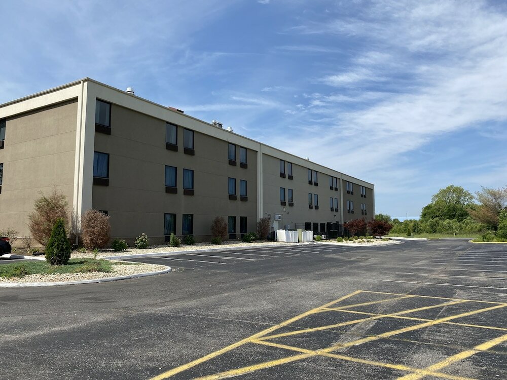 Фото Holiday Inn Express Metropolis, an Ihg Hotel