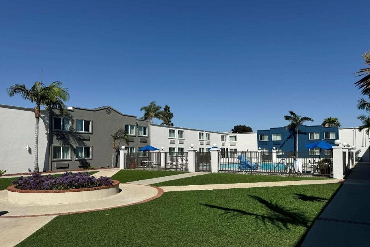 Фото Motel 6 Carson, Ca