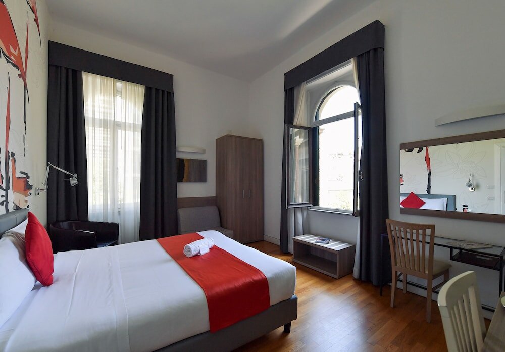 Фото Suites Farnese Design Hotel