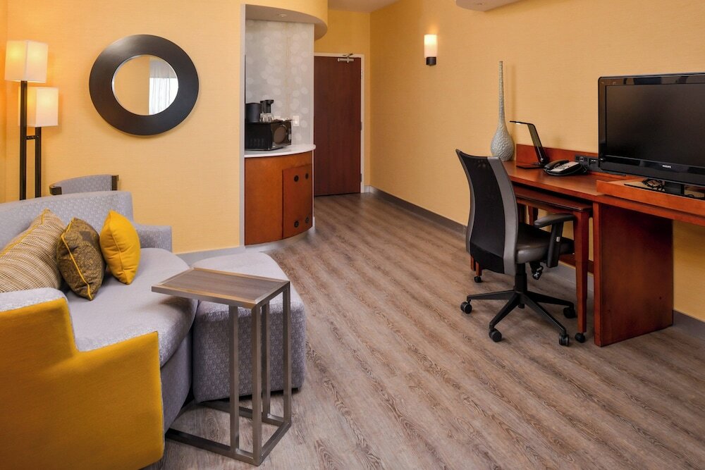 Фото Courtyard Marriott Victorville
