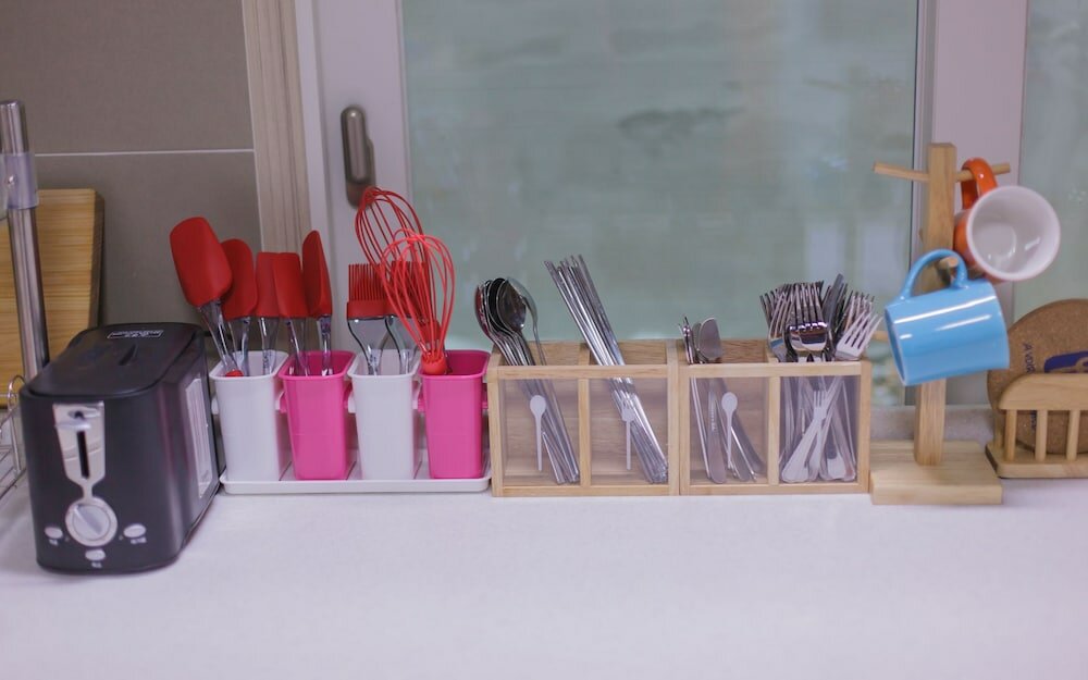 Фото Kw Hongdae Line Hostel