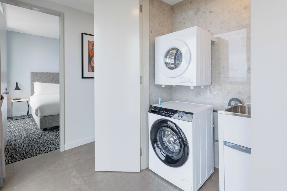 Фото Meriton Suites Melbourne