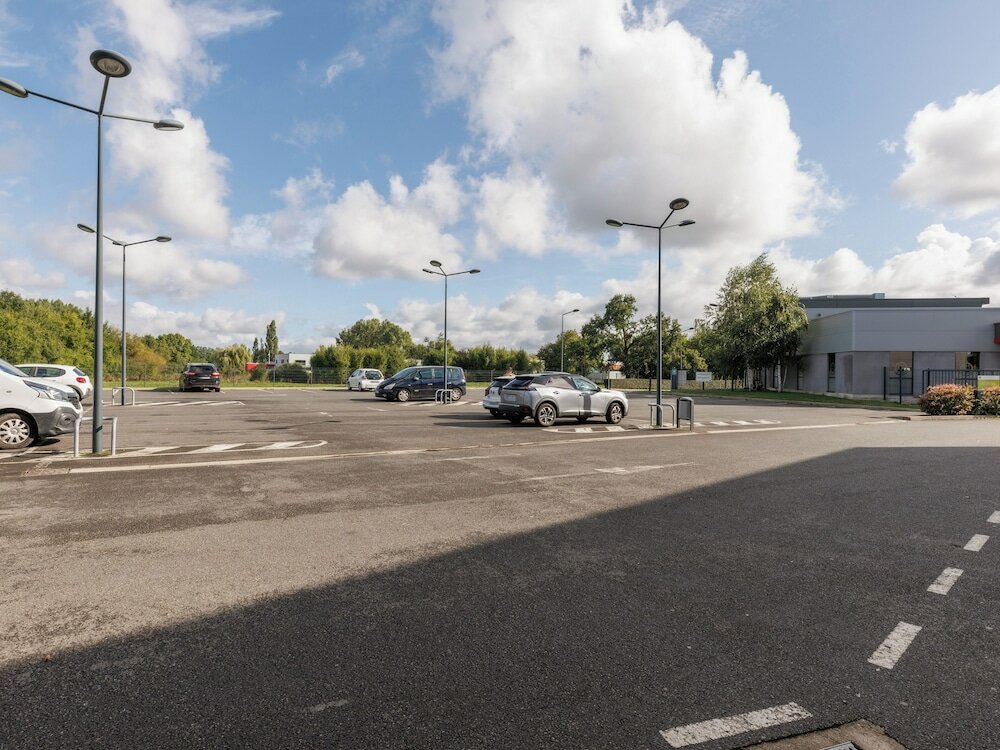 Фото B&b Hotel Clermont-Ferrand Nord Riom