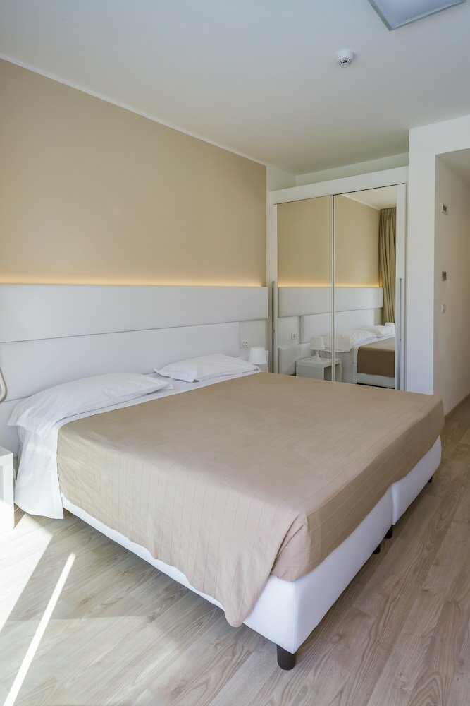 Фото Hotel Villa Katy