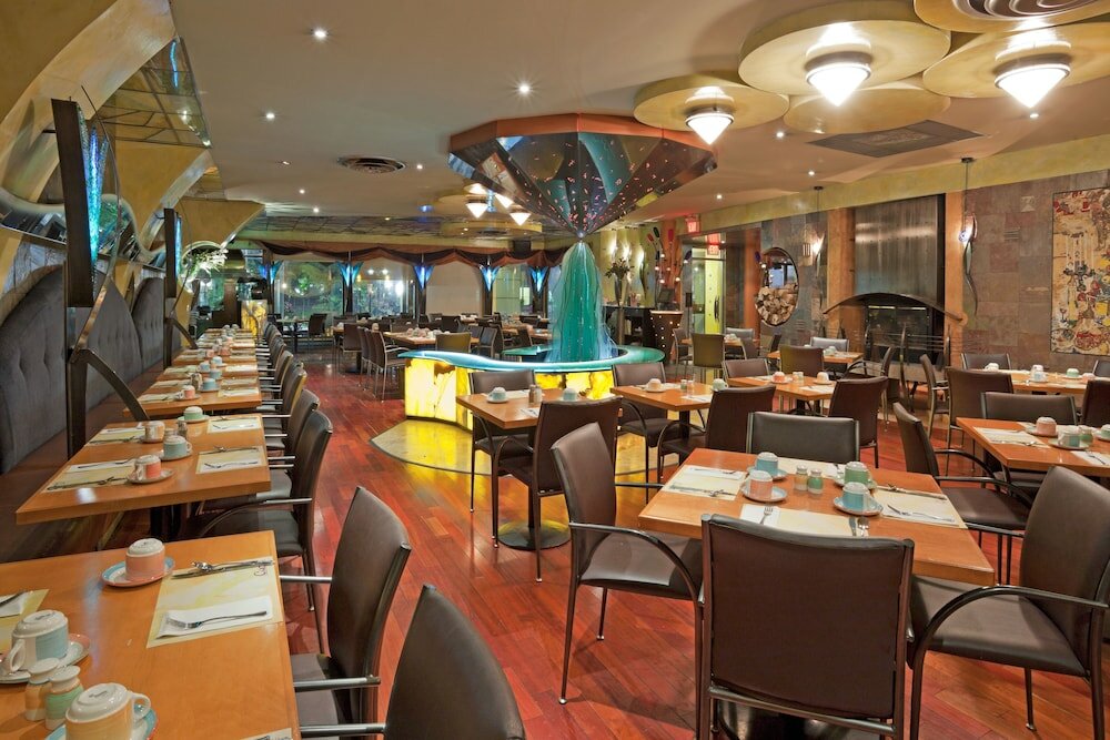 Фото Holiday Inn Niagara Falls - by The Falls