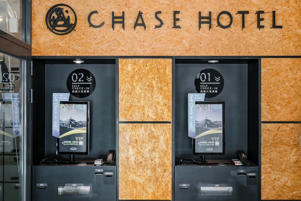 Фото Chase Walker Hotel