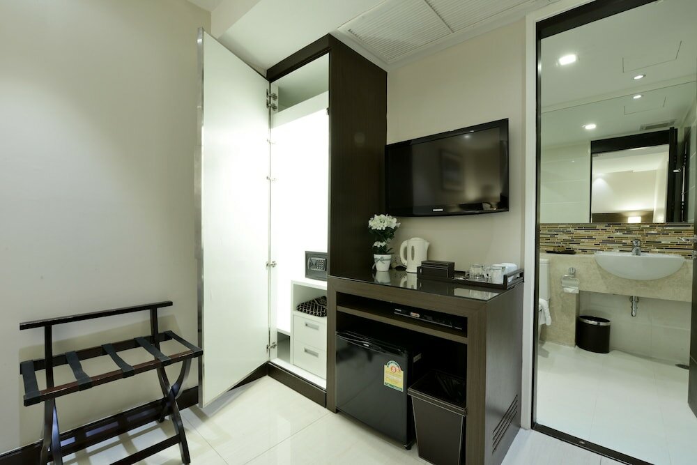 Фото The Prestige Nana