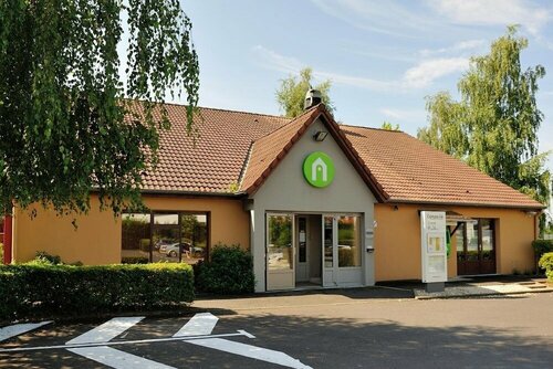 Гостиница Campanile - Clermont-Ferrand - Thiers в Тйе