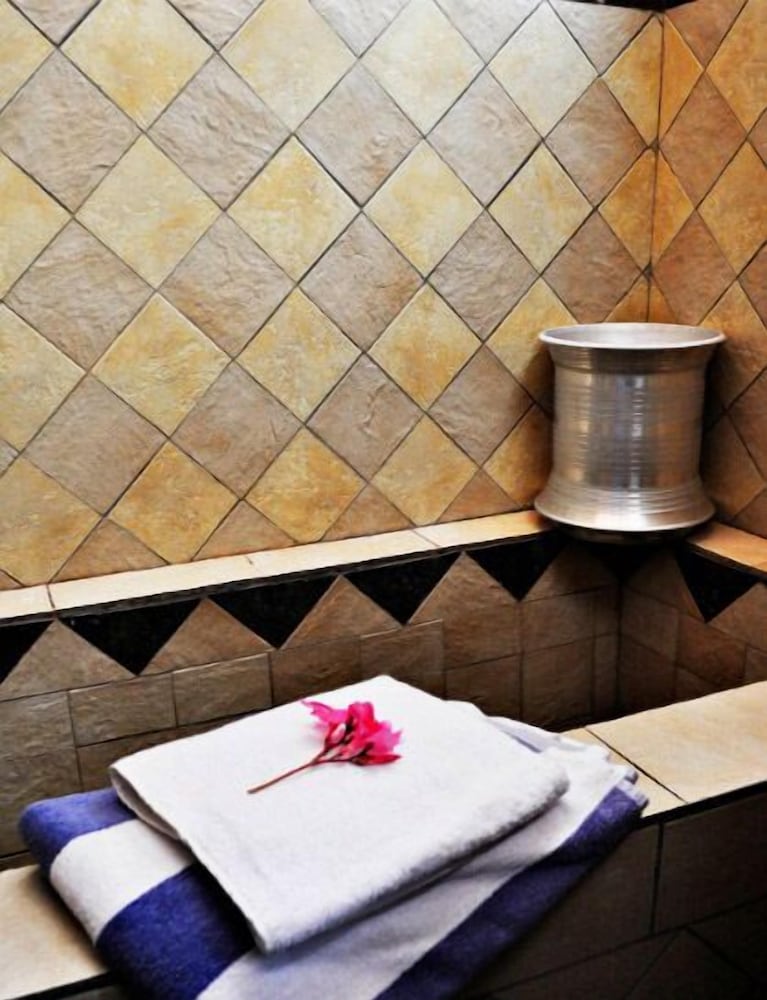 Фото Alf Leila Boutique Hotel