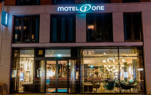 Гостиница Motel One Amsterdam - Waterlooplein в Амстердаме