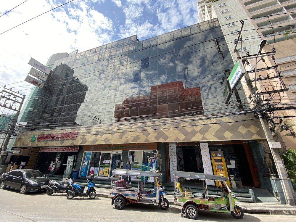 Фото отеля 3