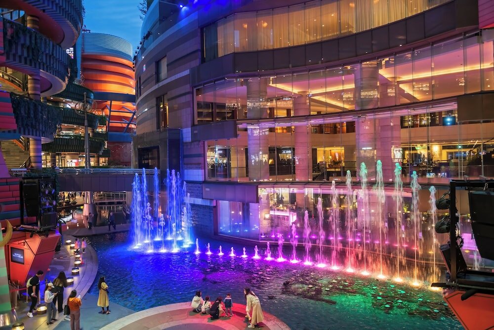 Фото WeBase Hakata Hostel