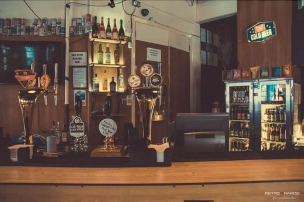 Фото Rock n Bowl Hostel