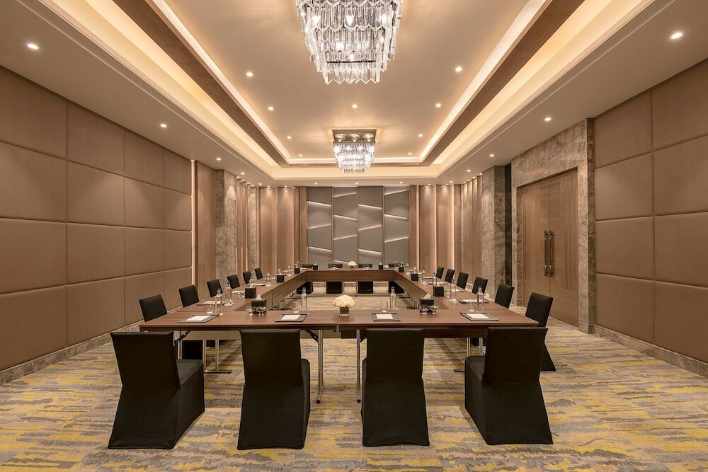 Фото Radisson Hotel Mumbai Andheri MIDC