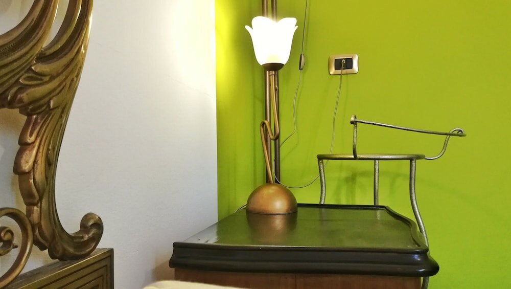 Фото Esagono Monello