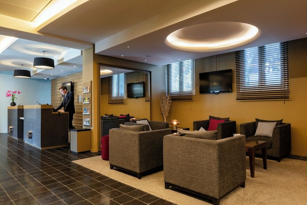 Фото Escale Oceania Aix-en-Provence