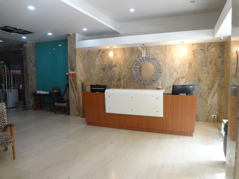 Фото Royal Park Hotel