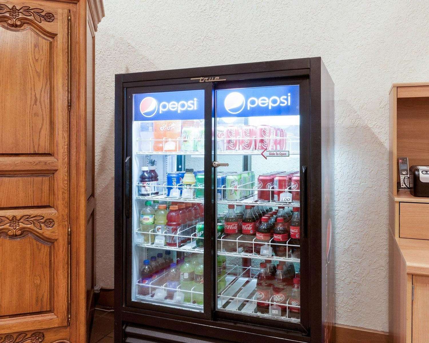 Фото Rodeway Inn