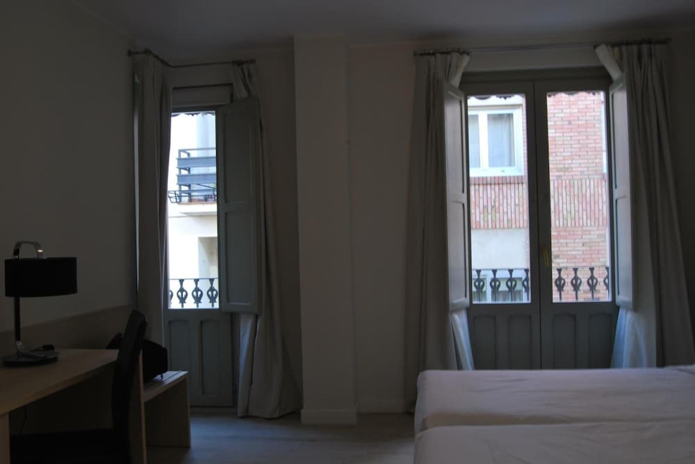 Фото Hotel El Mudayyan