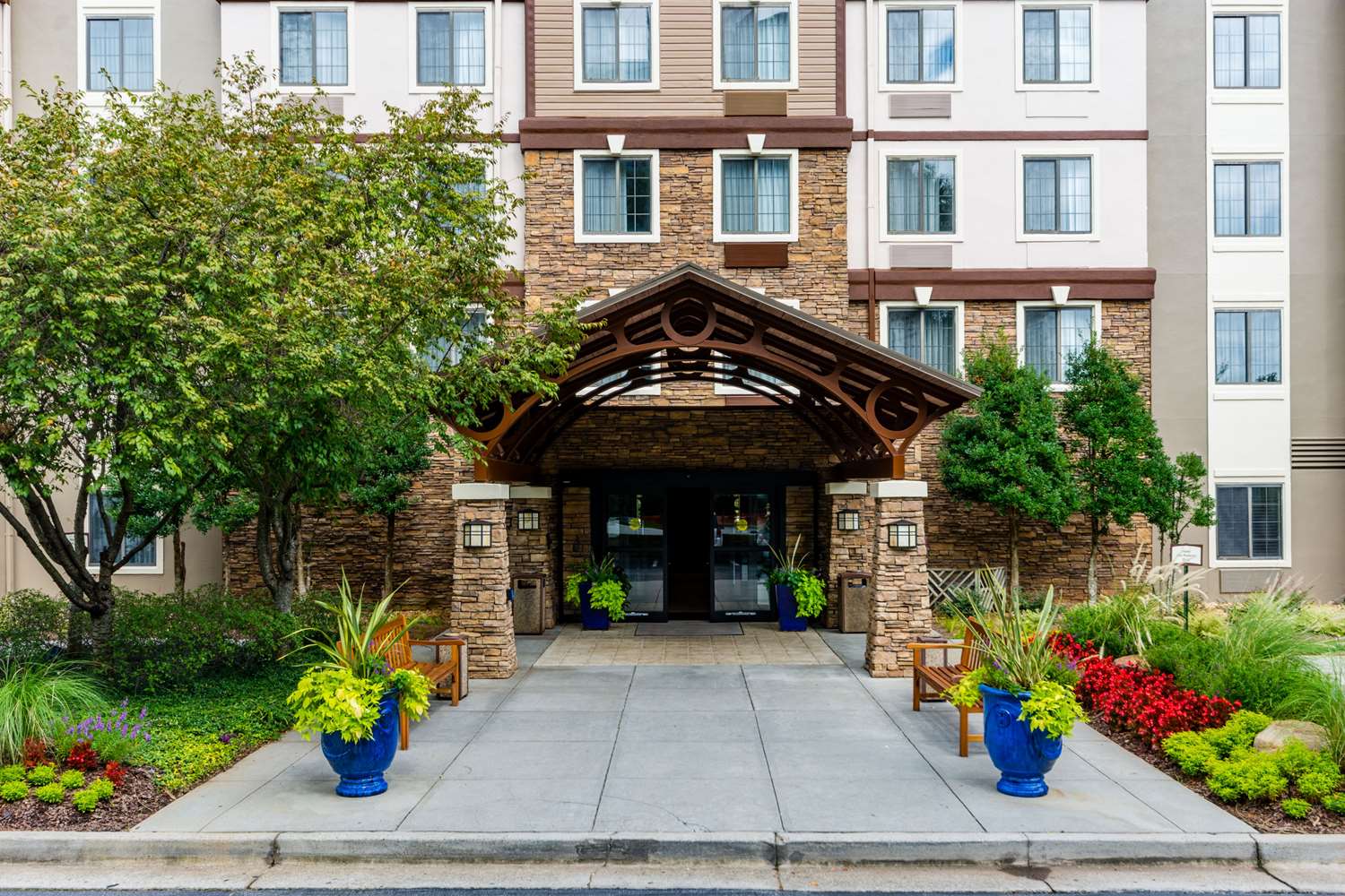 Фото Sonesta ES Suites Atlanta Perimeter Center